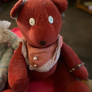 I am selling handmade teddy bears 🧸that my grandmother made!